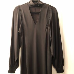 Black Collar Shift Dress!!